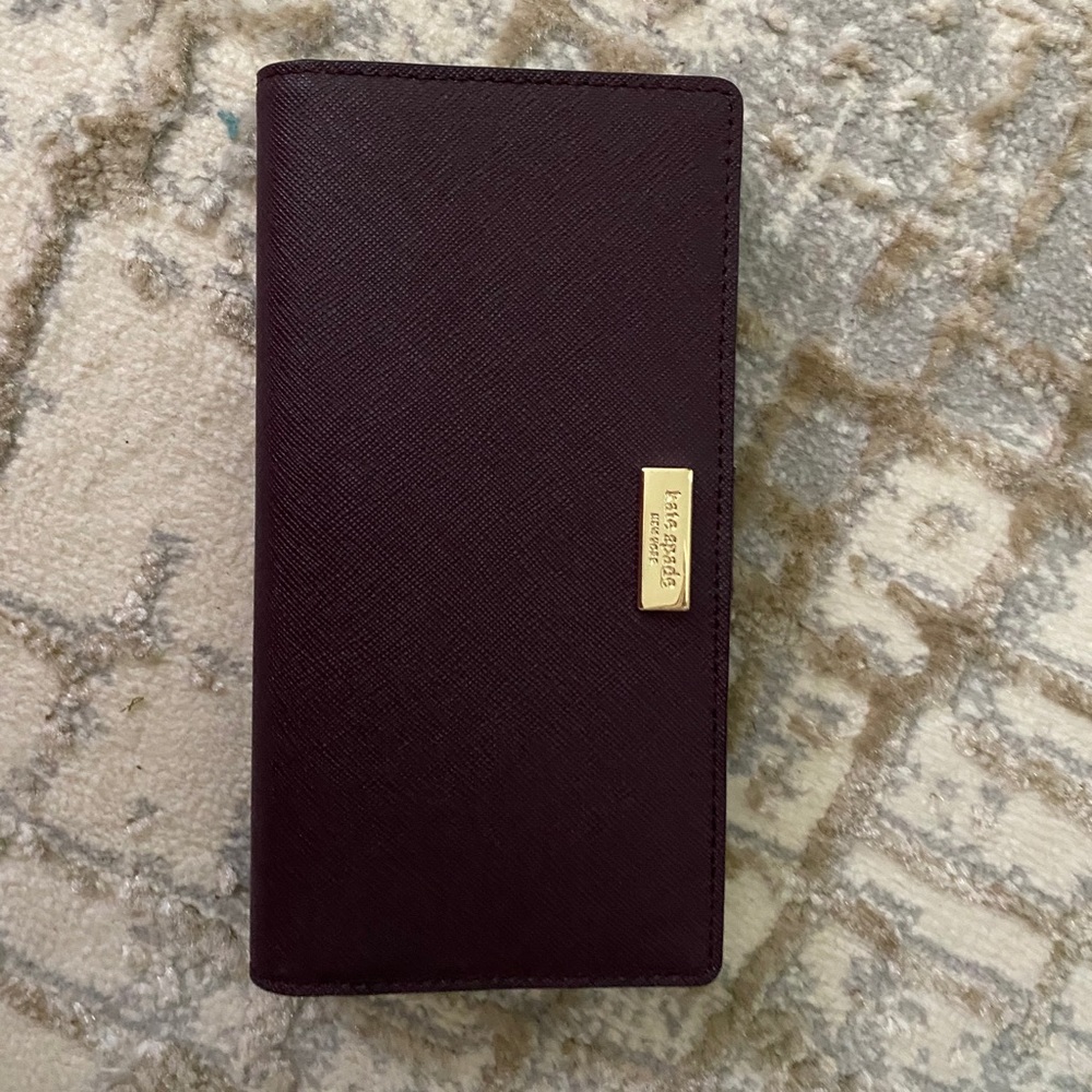 COPY - Kate Spade NWOT Slim Bifold Wallet - Picture 1 of 4